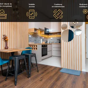 Waterfront By Urbanrent Apartament