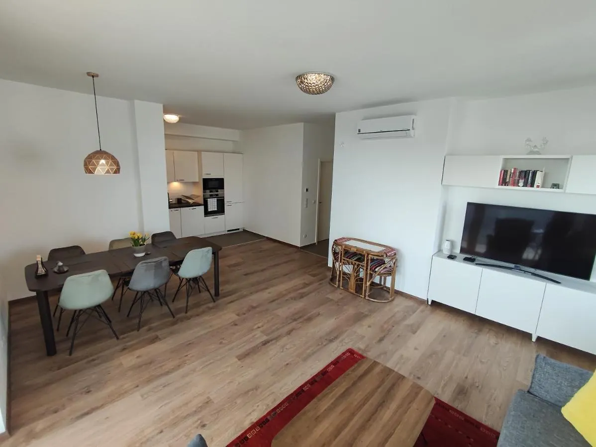 Riverside Apartment By The Danube Budapest